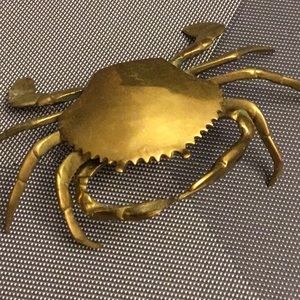 Brass crab